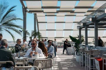 Discover La Azotea, located at Madring’s spectacular Peraltada Monumental.</br>Enjoy a unique perspective on Formula 1.</br>An exclusive experience to enjoy the Grand Prix.