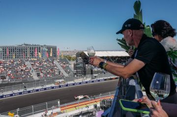 Feel the intensity of Formula 1 from La Azotea.</br>Located at Madring’s Peraltada Monumental.</br>Experience every lap from an exceptional vantage point.